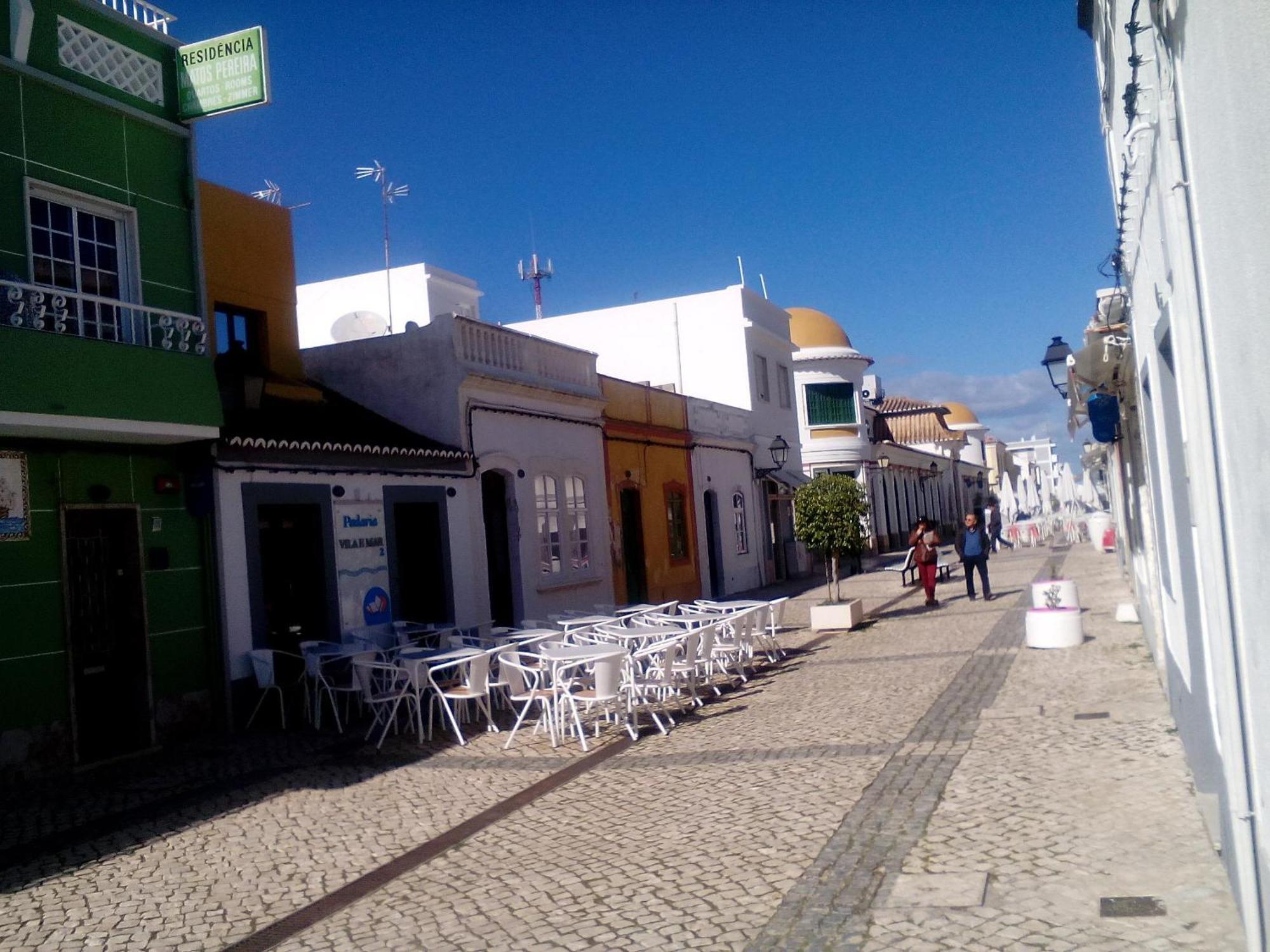 Pensión Residencia Matos Pereira Vila Real de Santo António
